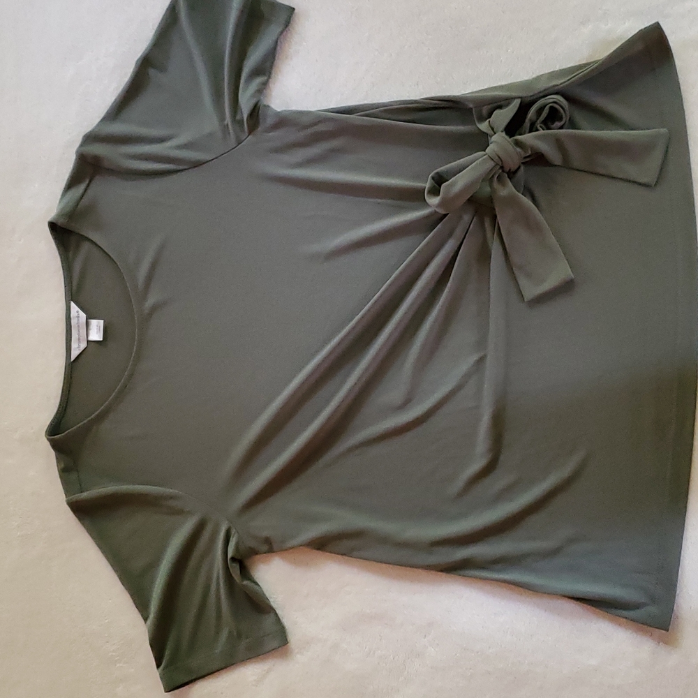 Christopher & Banks Sage Green Short-Sleeve Small Top